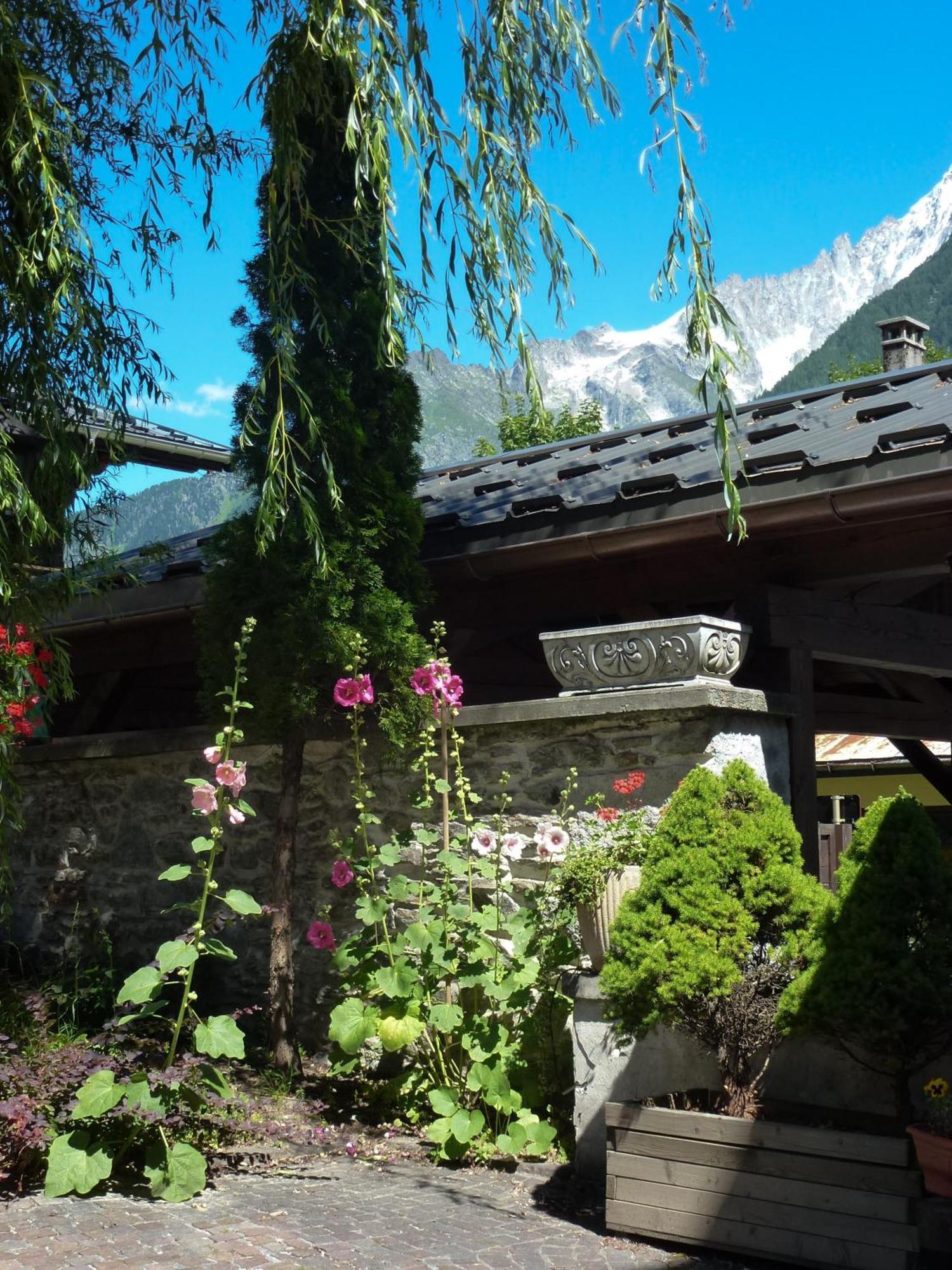 Hotel Du Clocher Chamonix Exterior foto